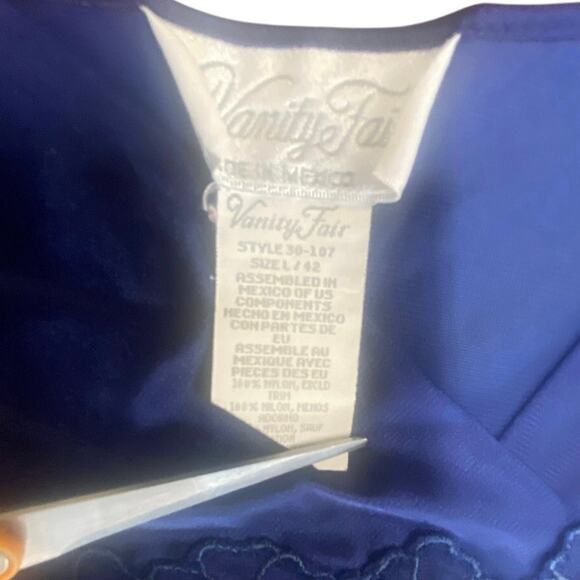 Vintage Vanity Fair Blue Nylon Nightgown Slip Dress - Size L (42) - Picture 2 of 4
